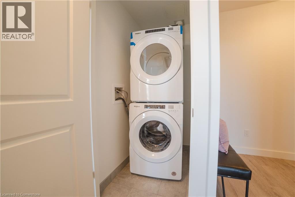 Photo 12 of 15 Glebe Street Unit 1701, Cambridge ON