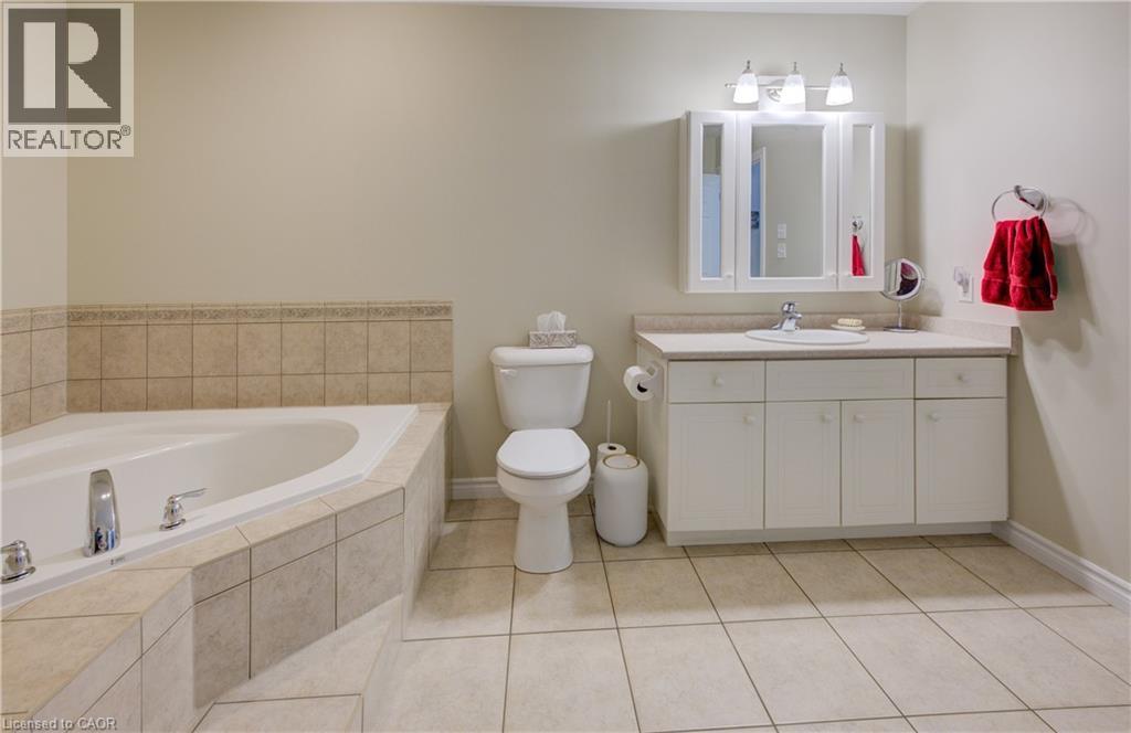 Photo 14 of 35 Green Gate Boulevard Unit 28, Cambridge ON