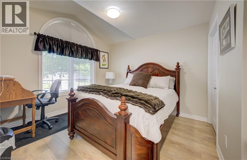 Photo 17 of 35 Green Gate Boulevard Unit 28, Cambridge ON