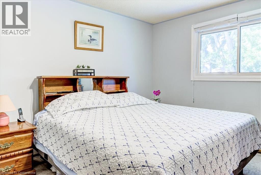 Photo 8 of 12 Miller Crescent, Simcoe ON