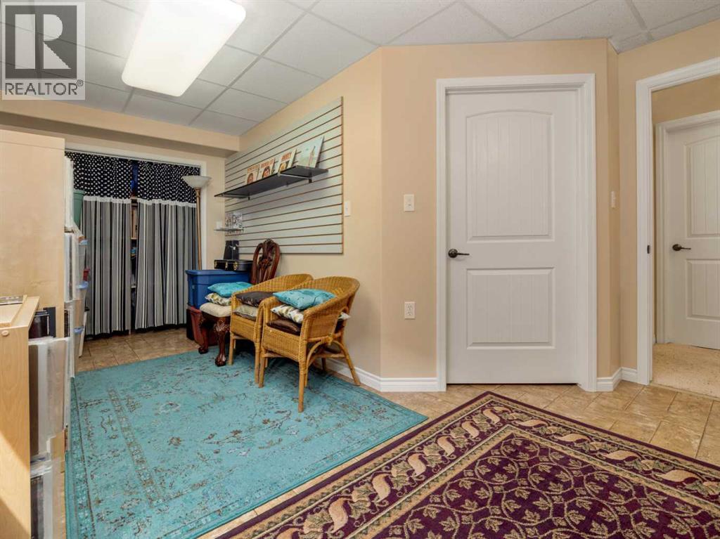 Single Family House Bungalow for Sale in   Avenue S Victoria Park Lethbridge 