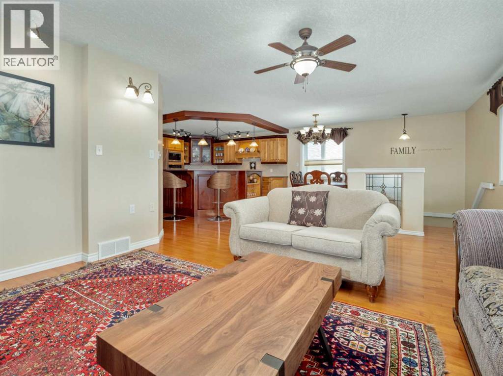 Single Family House Bungalow for Sale in   Avenue S Victoria Park Lethbridge 