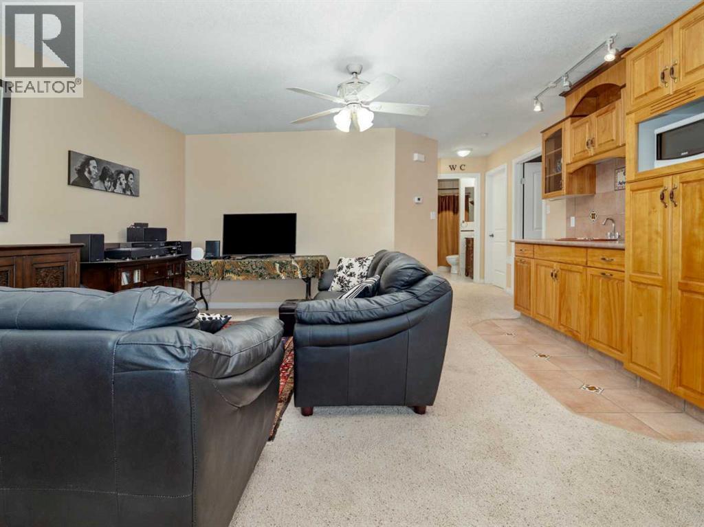Single Family House Bungalow for Sale in   Avenue S Victoria Park Lethbridge 