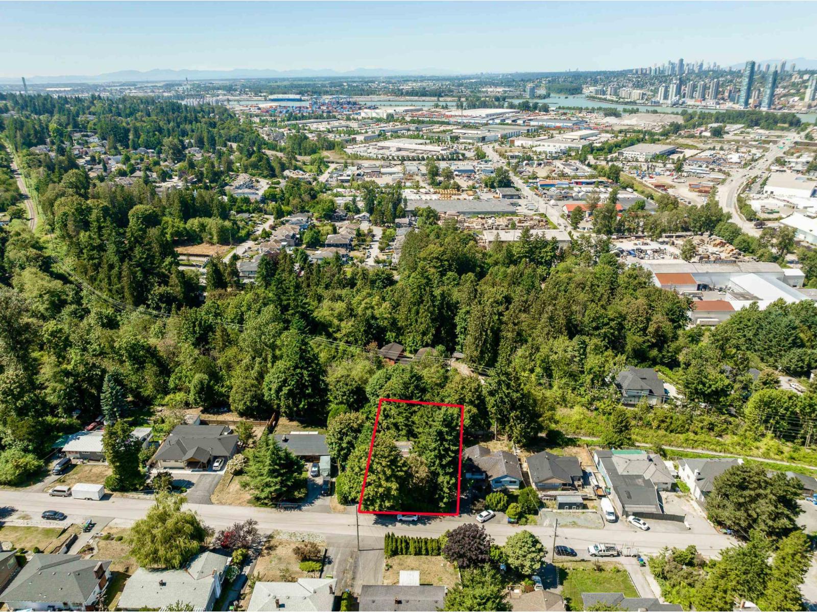 Photo 1 of 10257 124 Street, Surrey BC