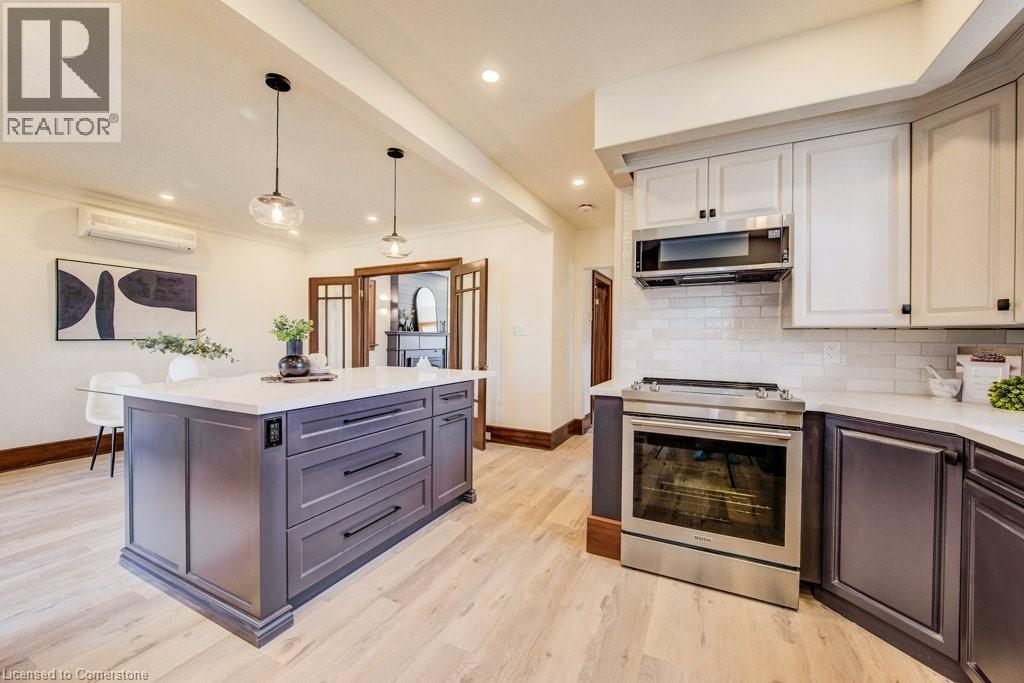 Photo 25 of 34 Severn Avenue, Kitchener ON