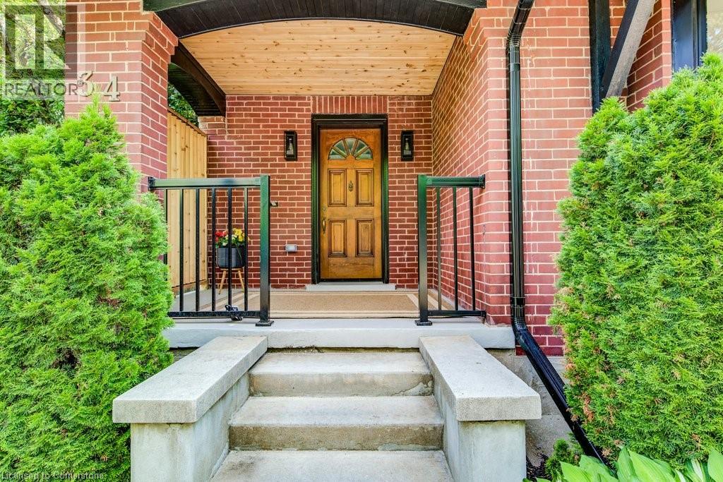 Photo 33 of 34 Severn Avenue, Kitchener ON