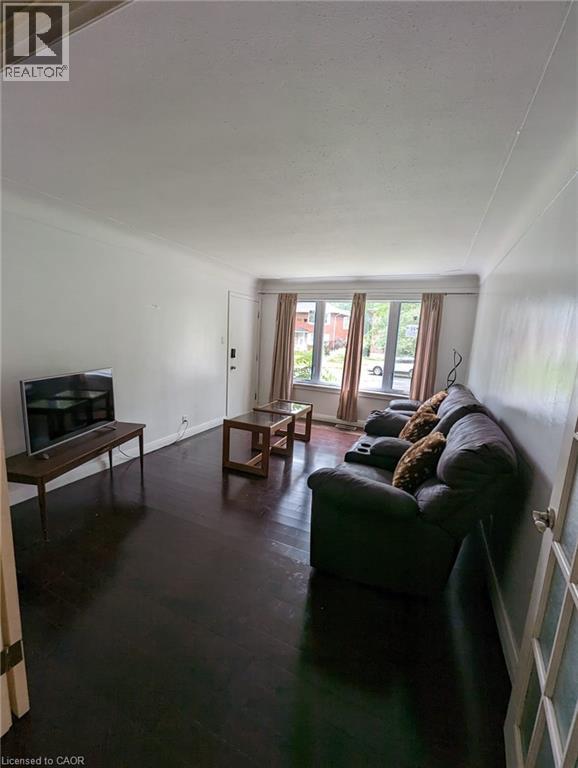 Photo 33 of 108 Marlborough Avenue, Kitchener ON