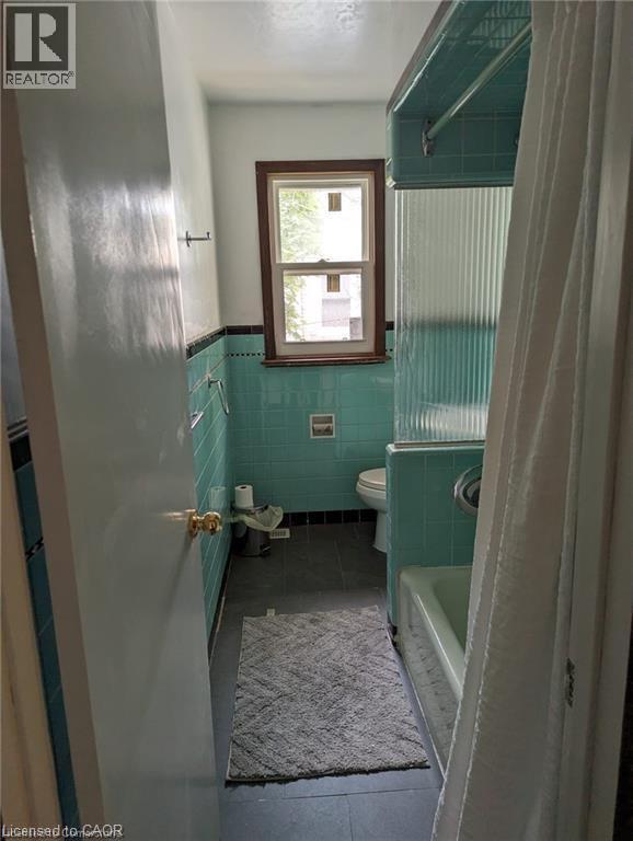 Photo 35 of 108 Marlborough Avenue, Kitchener ON