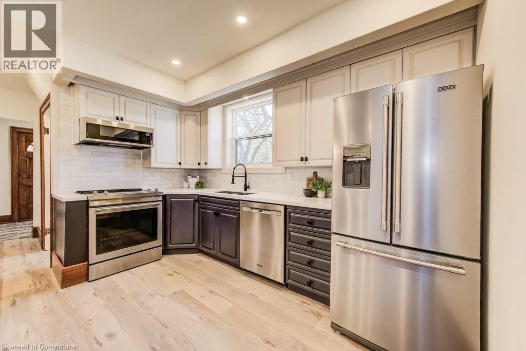 Photo 16 of 34 Severn Avenue, Kitchener ON