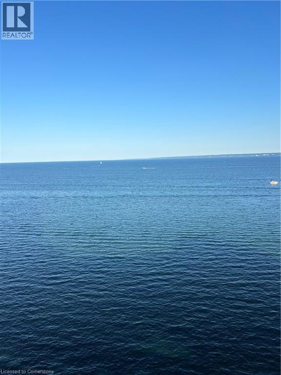 Photo 8 of 2060 Lakeshore Road Unit 405, Burlington ON