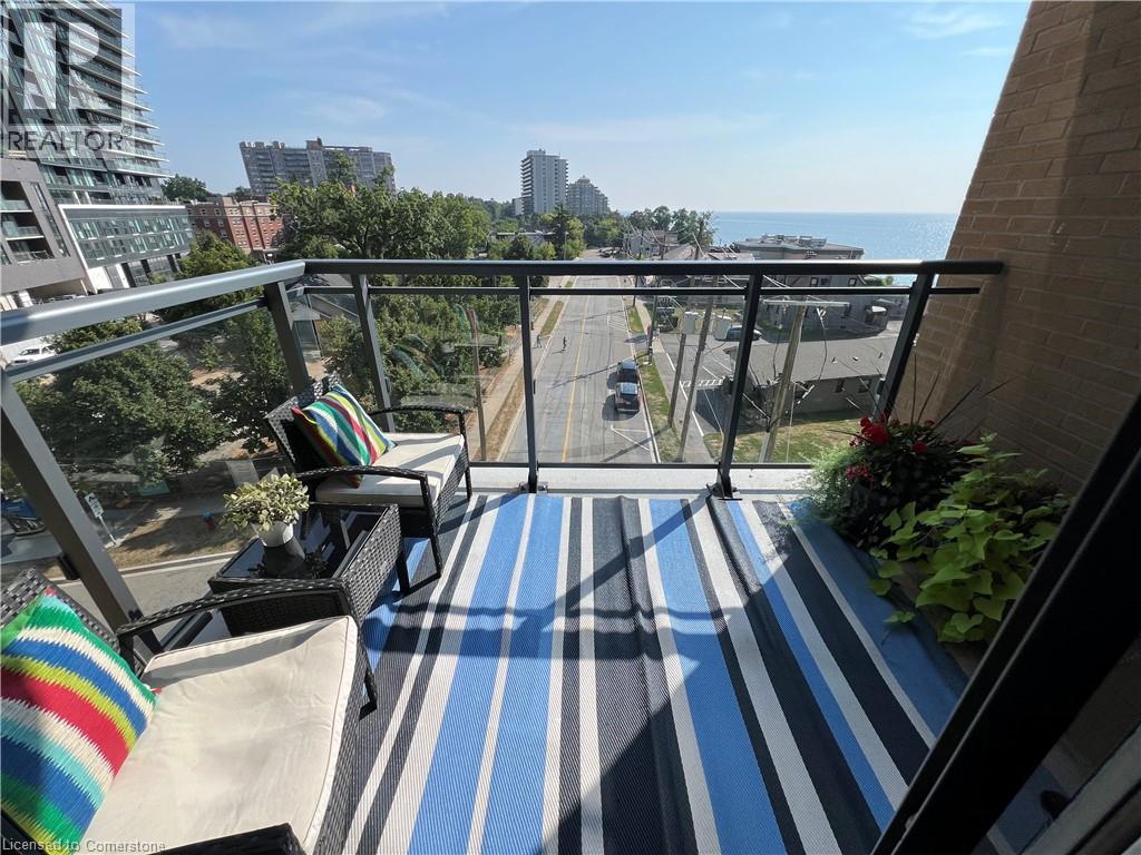 Photo 18 of 2060 Lakeshore Road Unit 405, Burlington ON