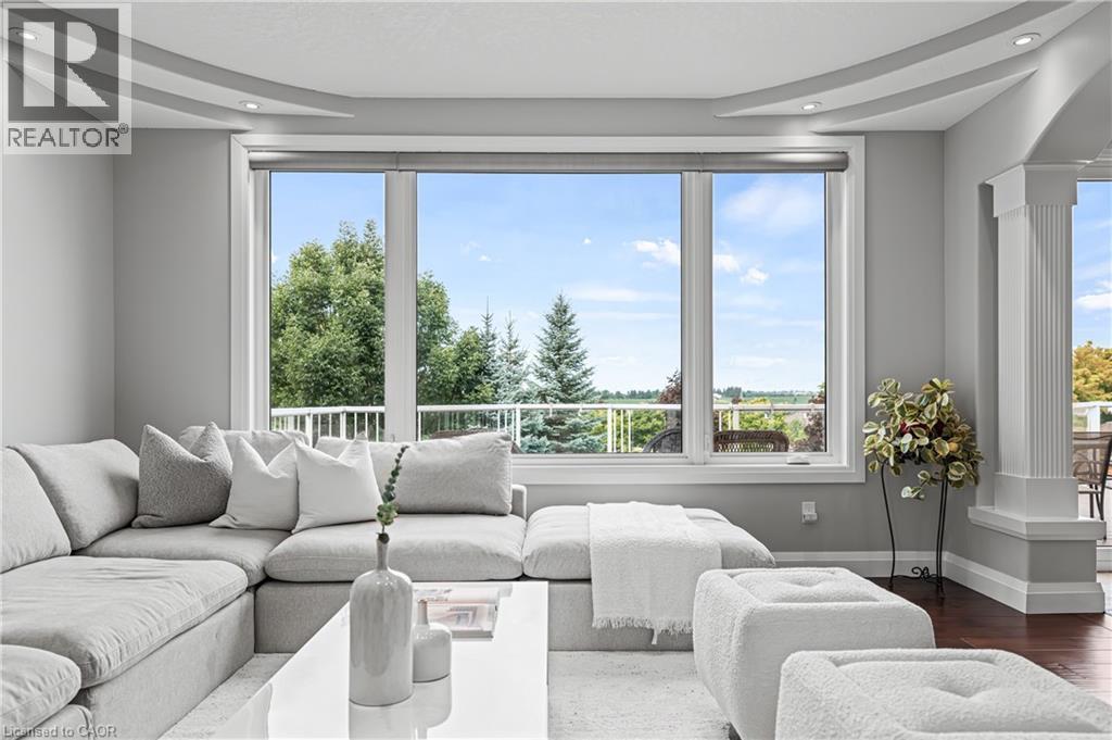 Photo 25 of 11 Milne Drive, Mannheim ON
