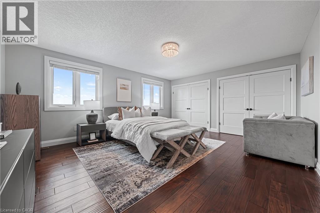 Photo 16 of 11 Milne Drive, Mannheim ON