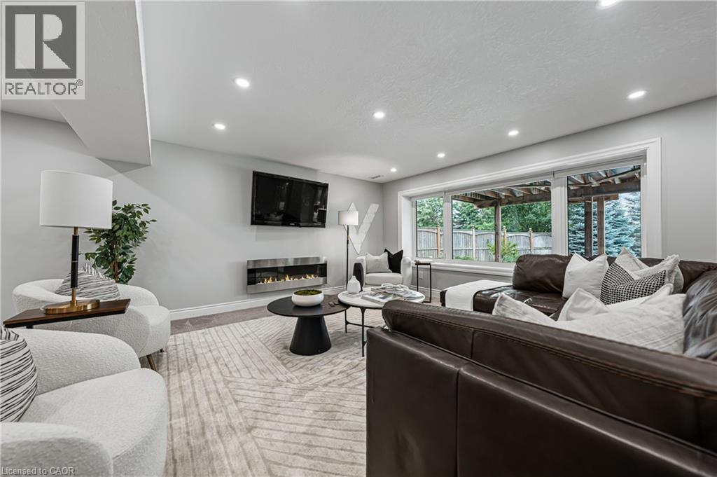 Photo 39 of 11 Milne Drive, Mannheim ON