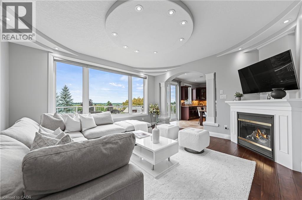 Photo 11 of 11 Milne Drive, Mannheim ON