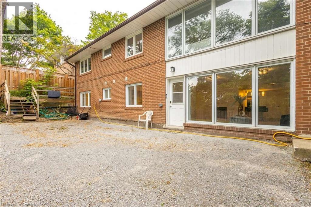 Photo 48 of 3438 Enniskillen Circle, Mississauga ON