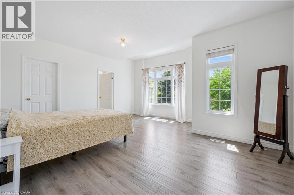 Photo 22 of 598 Woolgrass Avenue, Waterloo ON