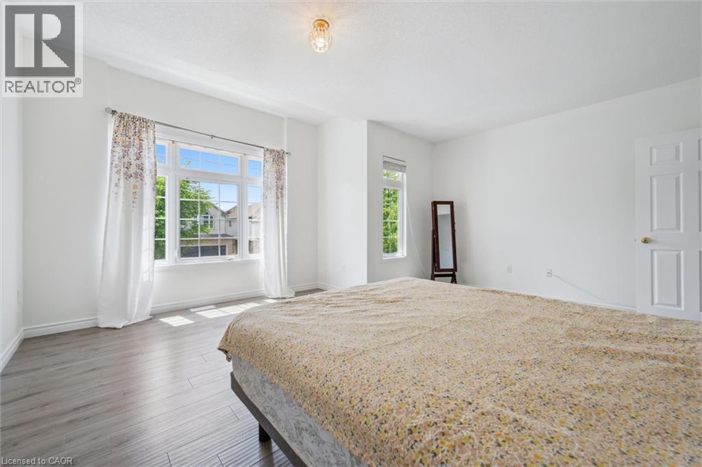Photo 11 of 598 Woolgrass Avenue, Waterloo ON
