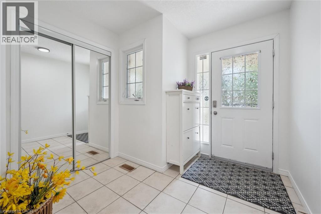 Photo 3 of 598 Woolgrass Avenue, Waterloo ON