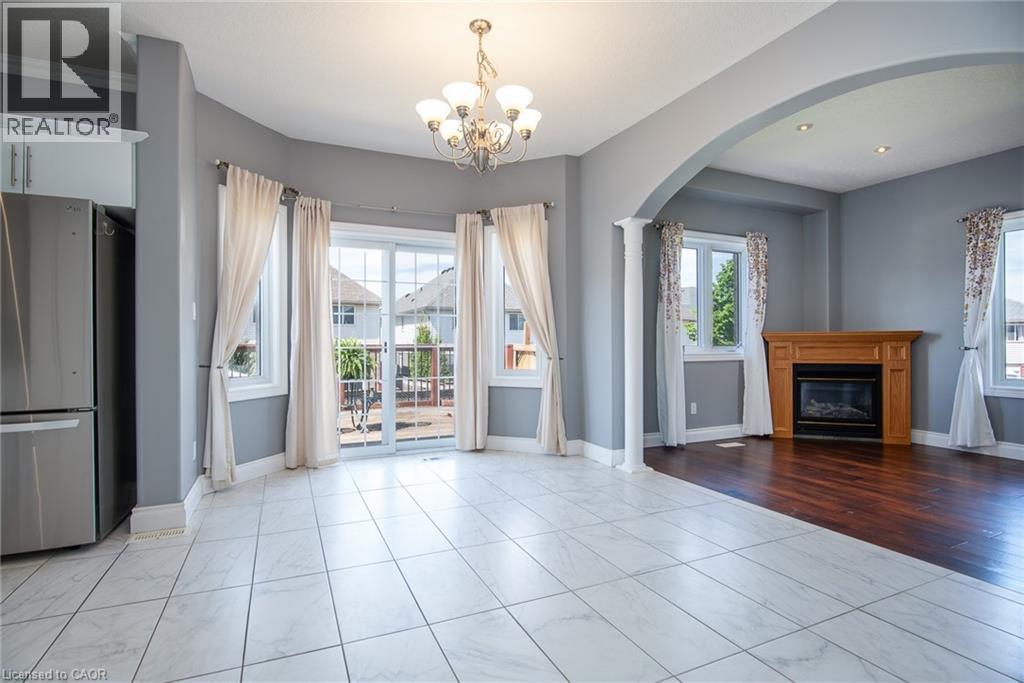 Photo 1 of 35 Yarrow Court, Kitchener ON
