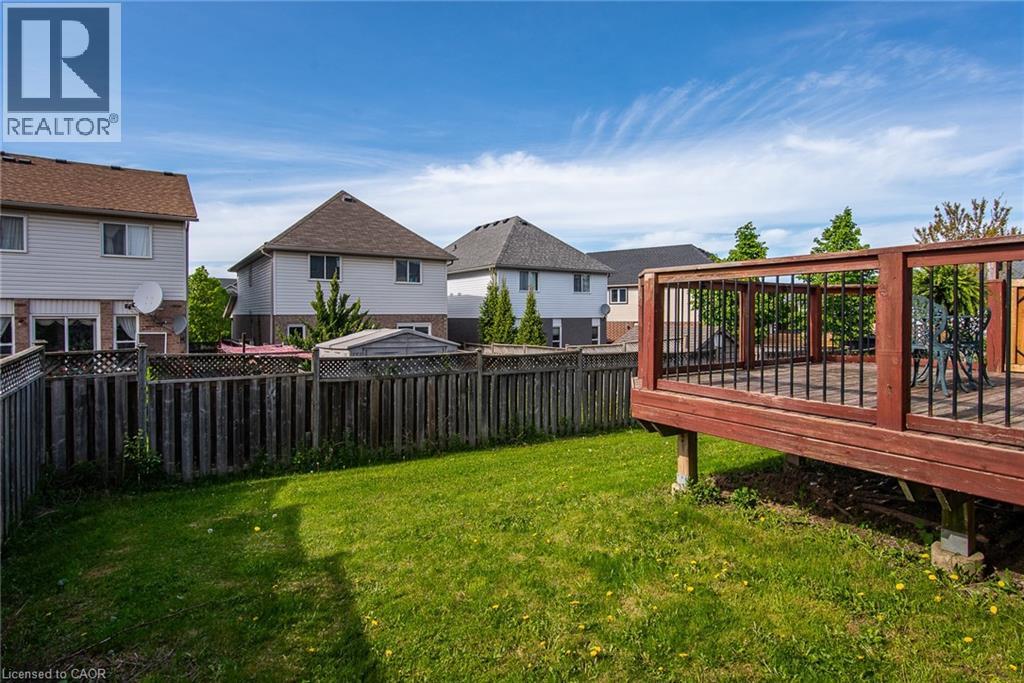 Photo 17 of 35 Yarrow Court, Kitchener ON