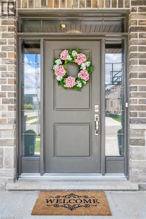 Photo 41 of 151 Mountain Holly Court, Waterloo ON