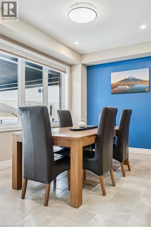 Photo 17 of 151 Mountain Holly Court, Waterloo ON