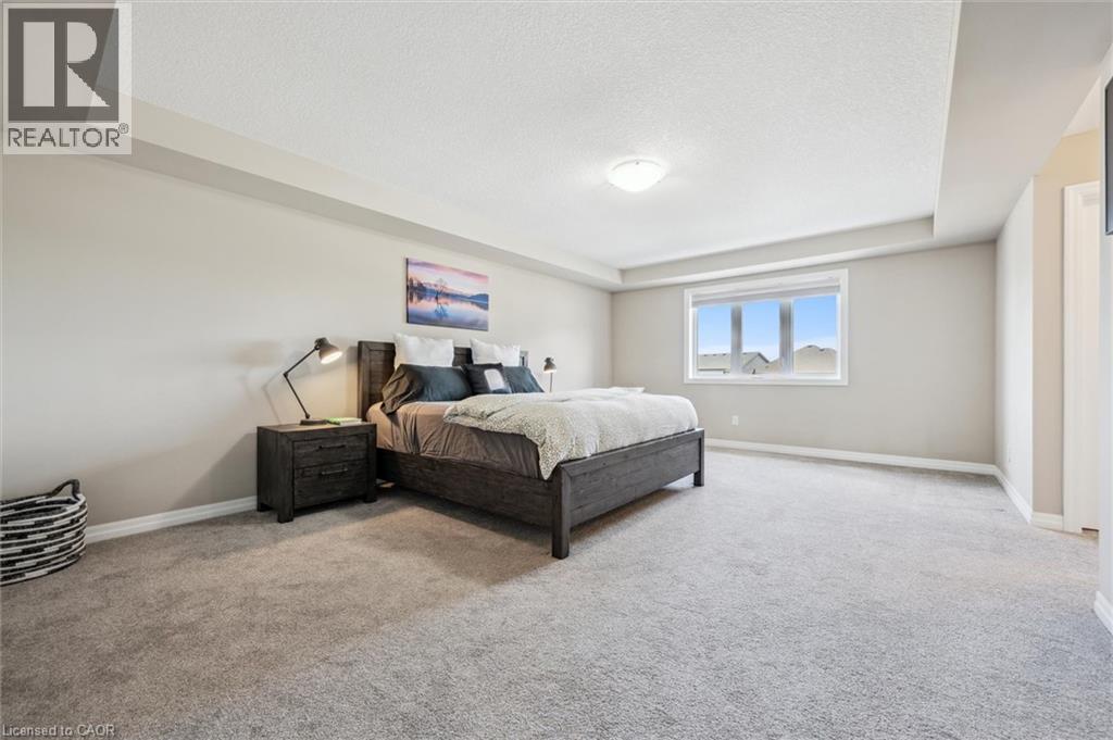 Photo 19 of 151 Mountain Holly Court, Waterloo ON