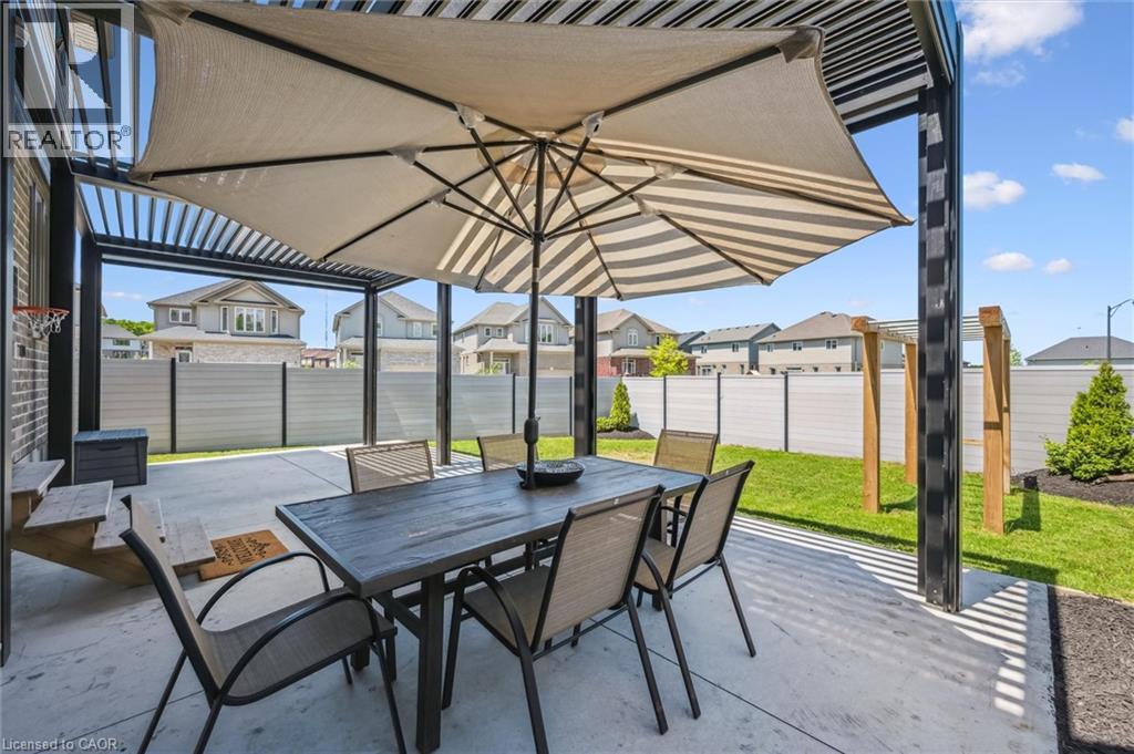Photo 29 of 151 Mountain Holly Court, Waterloo ON