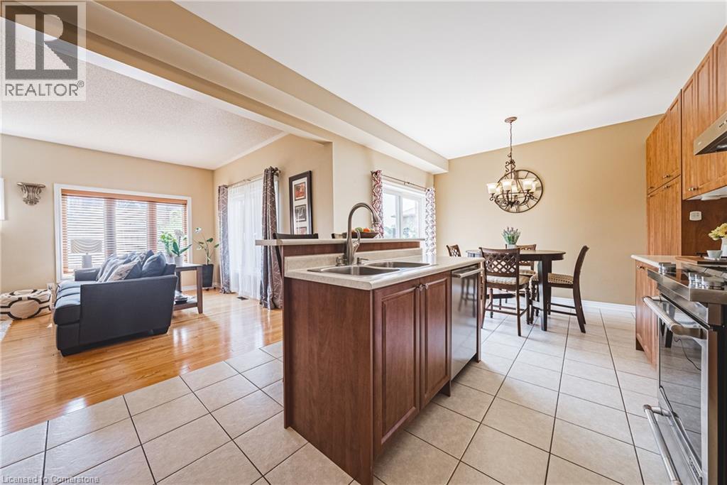 Photo 12 of 636 Serafini Crescent, Milton ON