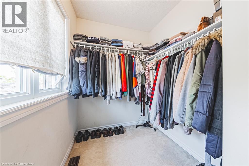 Photo 4 of 636 Serafini Crescent, Milton ON