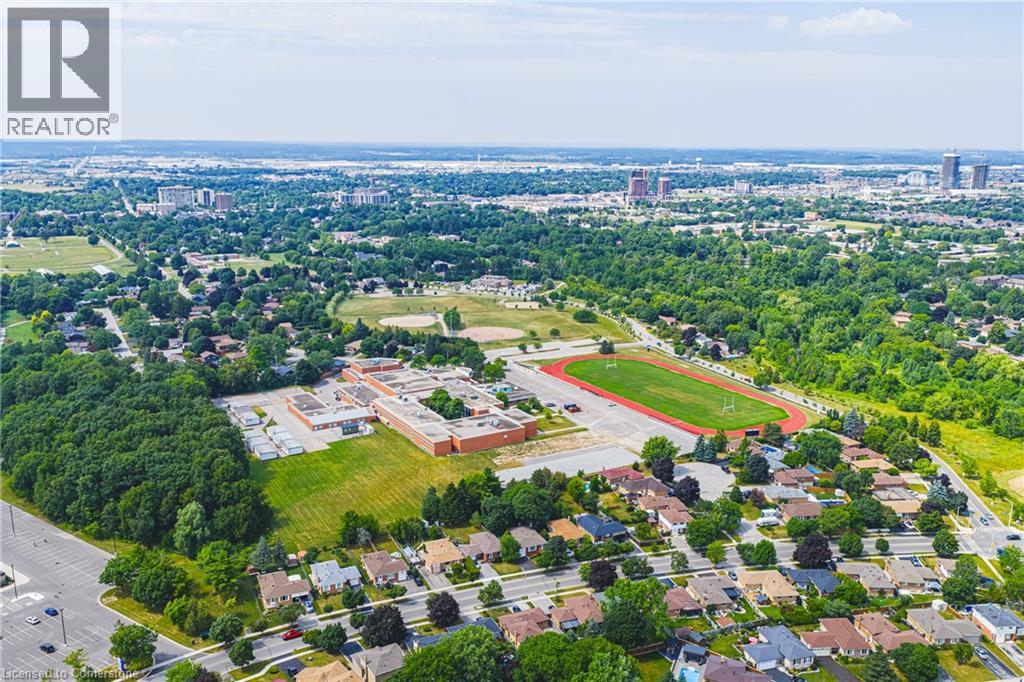 Photo 50 of 636 Serafini Crescent, Milton ON