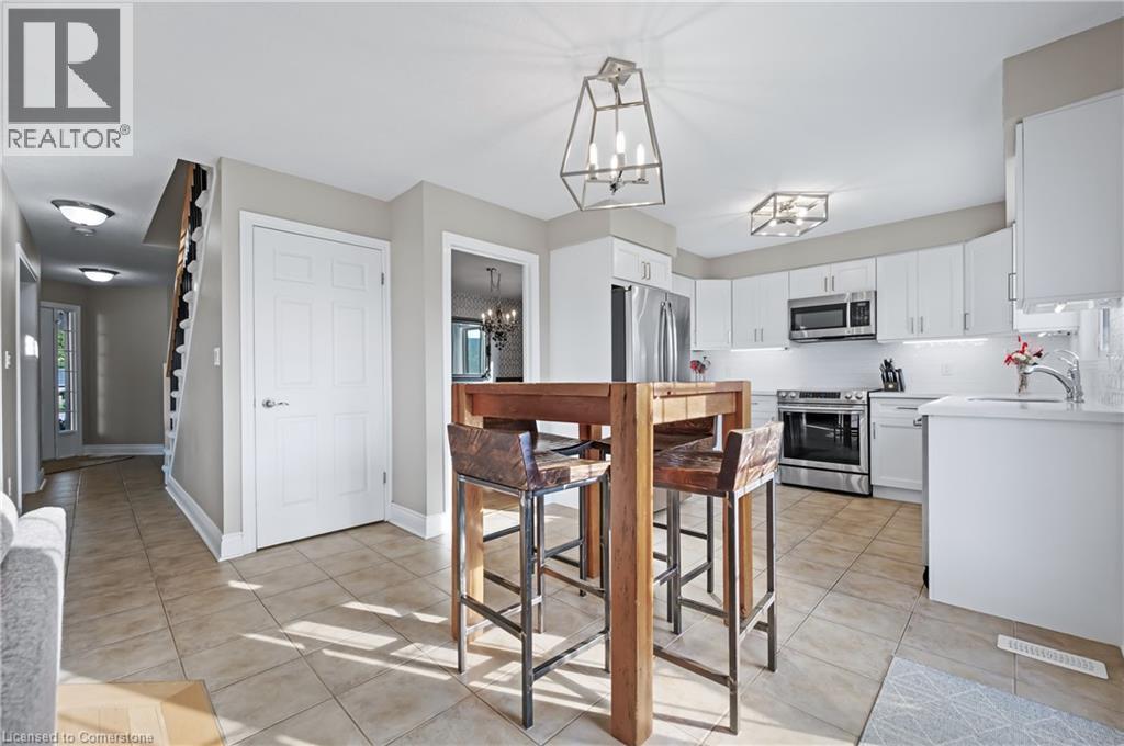 Photo 10 of 173 Hawkins Drive, Cambridge ON