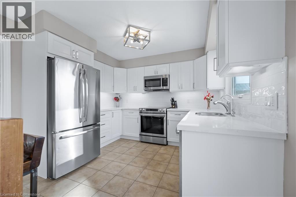 Photo 30 of 173 Hawkins Drive, Cambridge ON