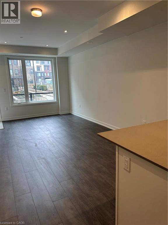 Photo 2 of 3550 E Colonial Drive E Unit 18, Mississauga ON