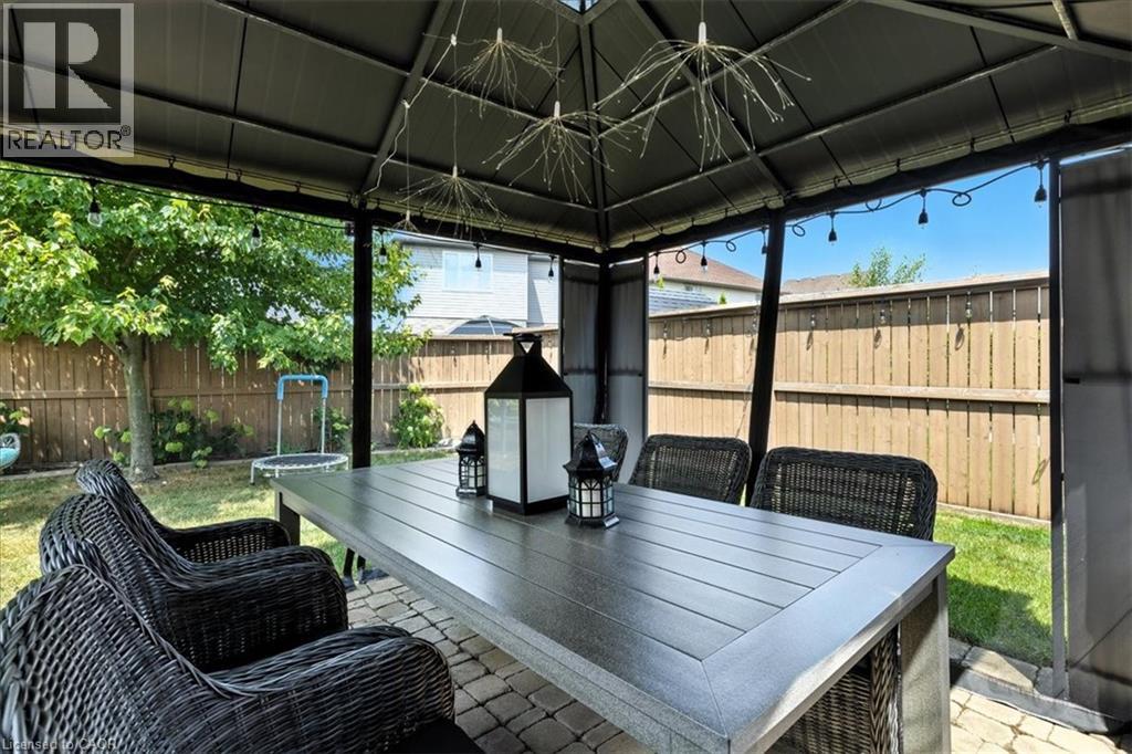 Photo 10 of 118 Banffshire Street, Kitchener ON