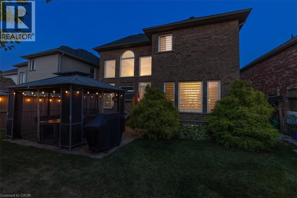 Photo 45 of 118 Banffshire Street, Kitchener ON