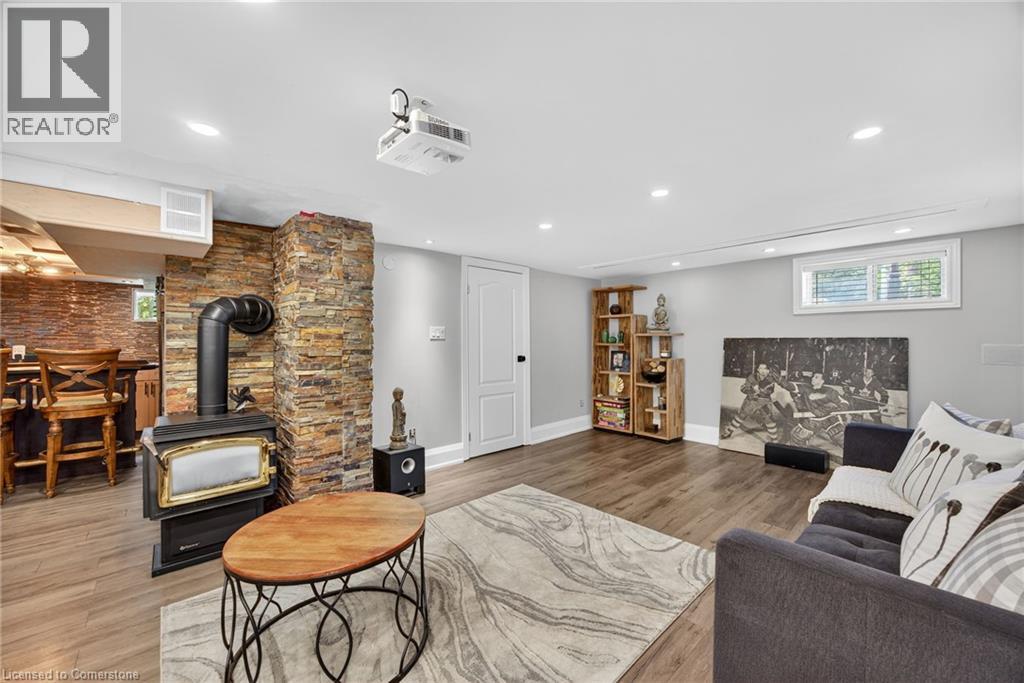 Photo 27 of 108 Owen Street, Barrie ON