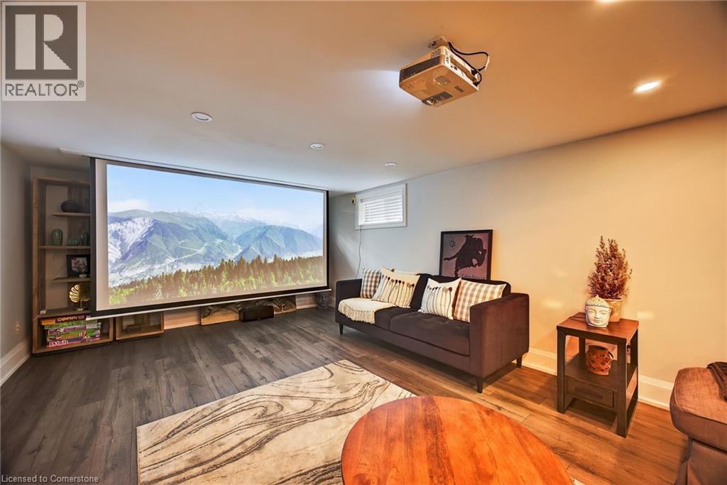 Photo 34 of 108 Owen Street, Barrie ON