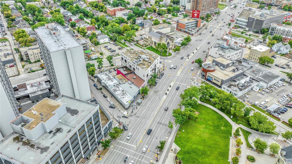 Photo 13 of 312 Balmoral Street, Winnipeg MB