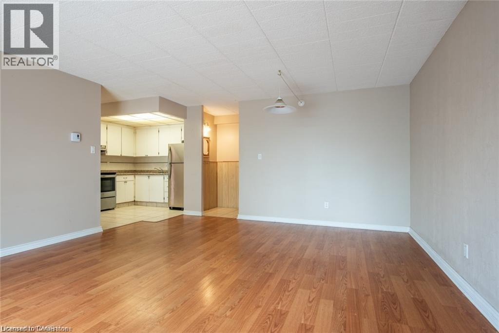 Photo 2 of 71 Vanier Drive Unit 211, Kitchener ON