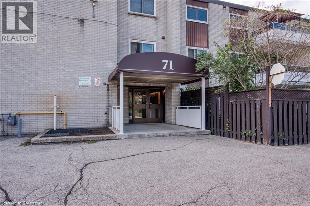 Photo 7 of 71 Vanier Drive Unit 211, Kitchener ON
