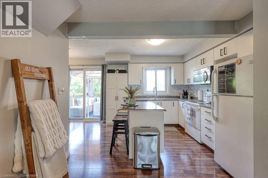 Photo 9 of 149 Snyders Street E Unit 9, Baden ON