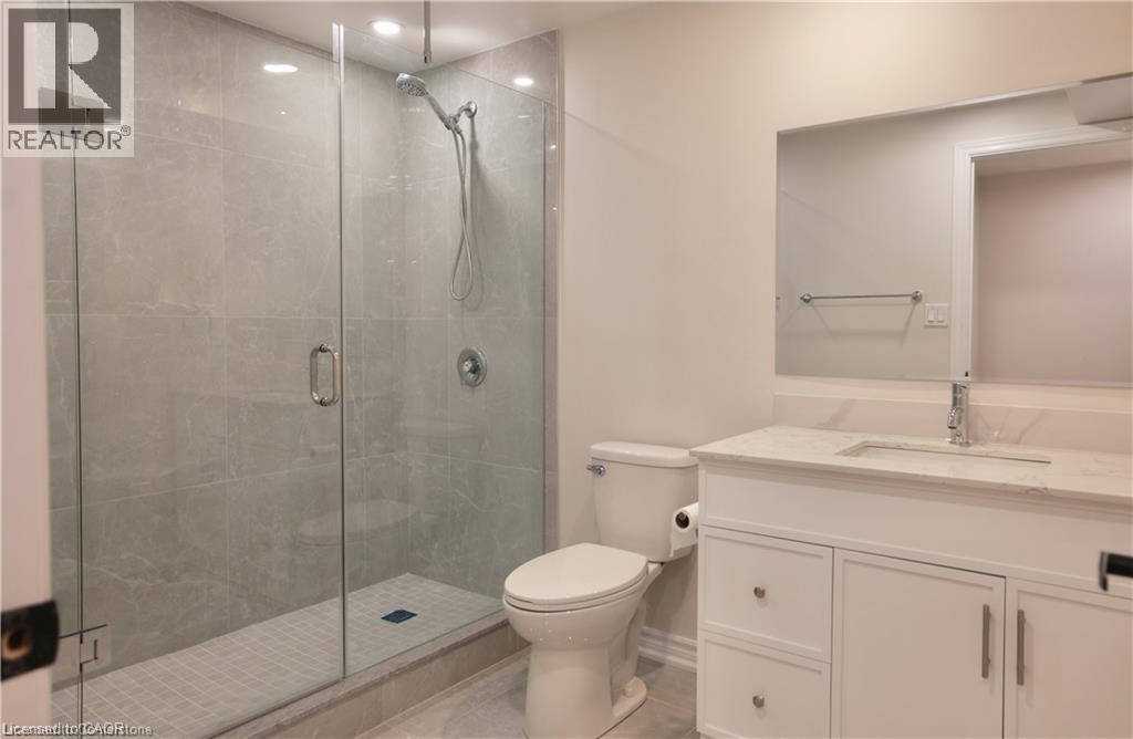 Photo 14 of 341 Zeller Drive, Kitchener ON