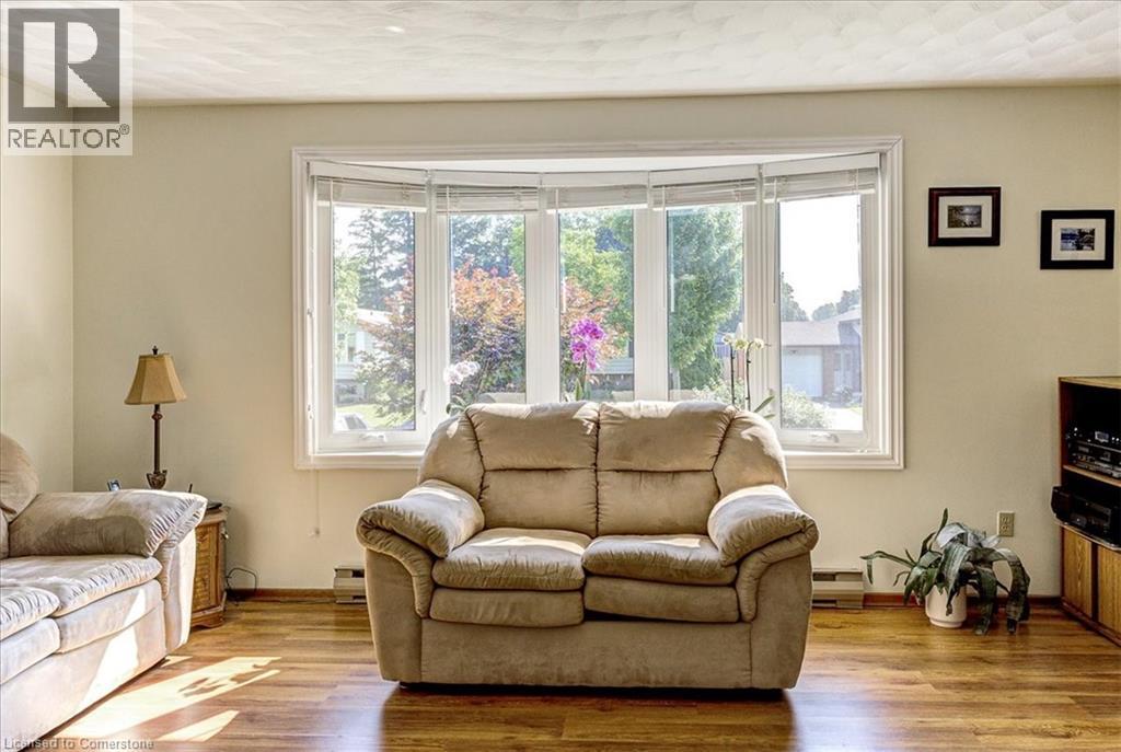 Photo 35 of 12 Miller Crescent, Simcoe ON