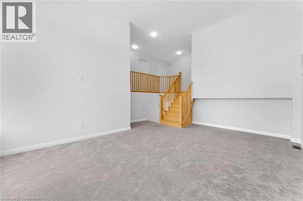 Photo 15 of 815 Sobeski Avenue, Woodstock ON