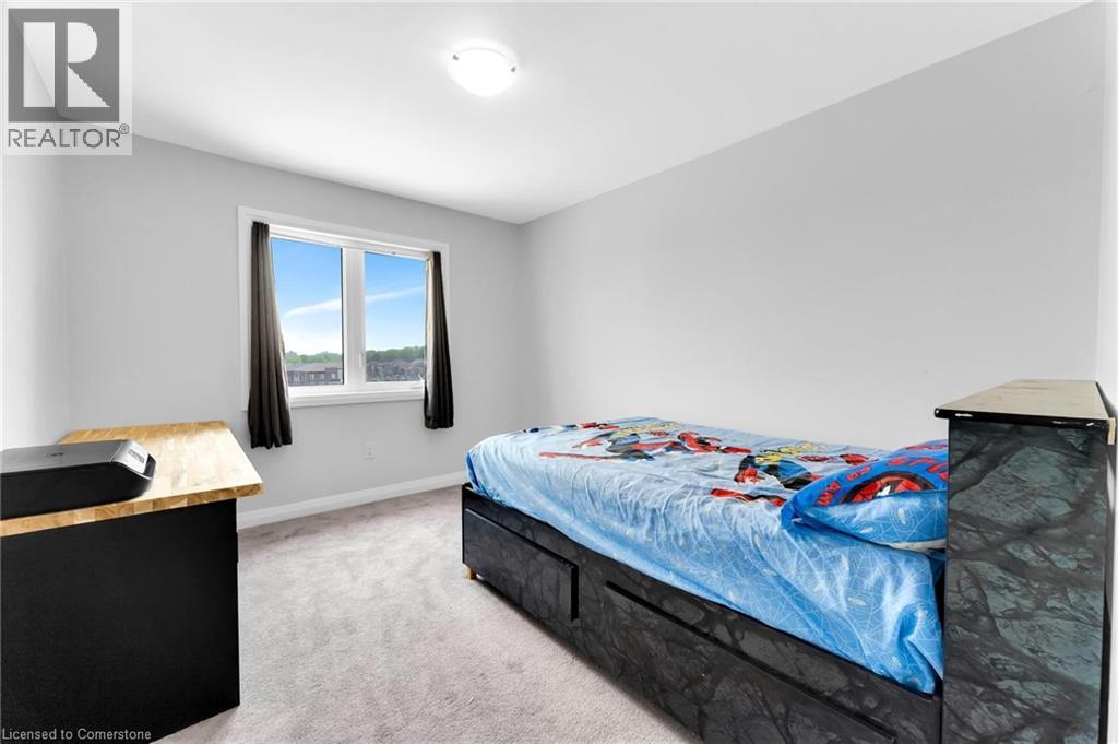 Photo 24 of 815 Sobeski Avenue, Woodstock ON