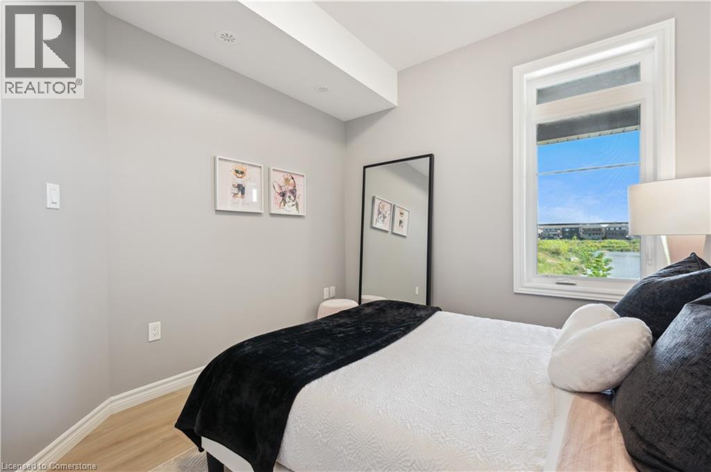 Photo 4 of 120 Lomond Lane, Kitchener ON