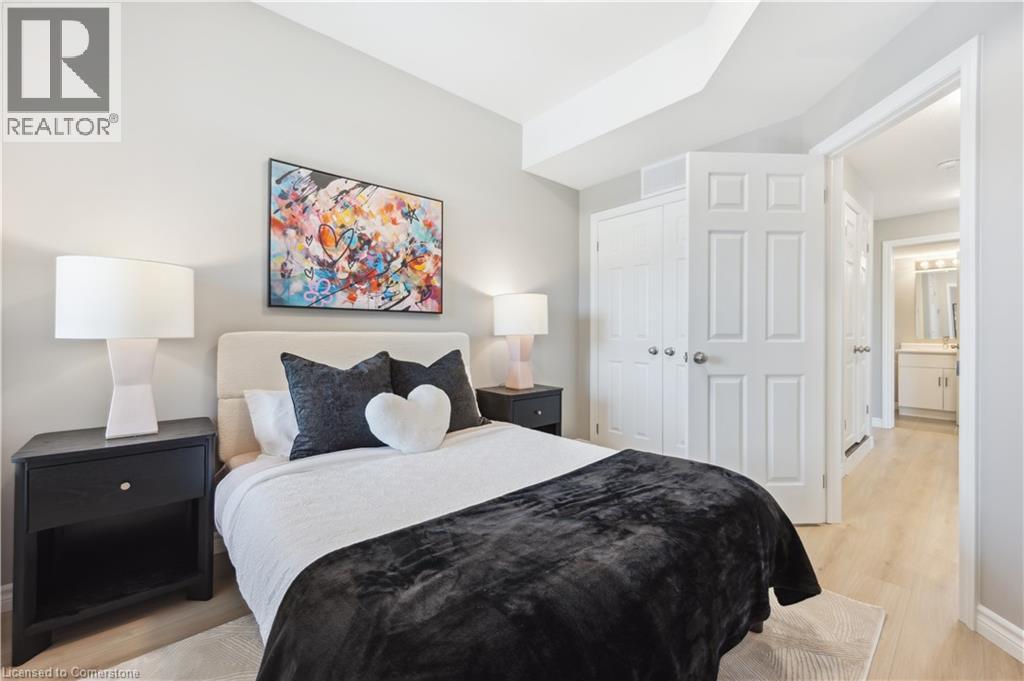 Photo 7 of 120 Lomond Lane, Kitchener ON
