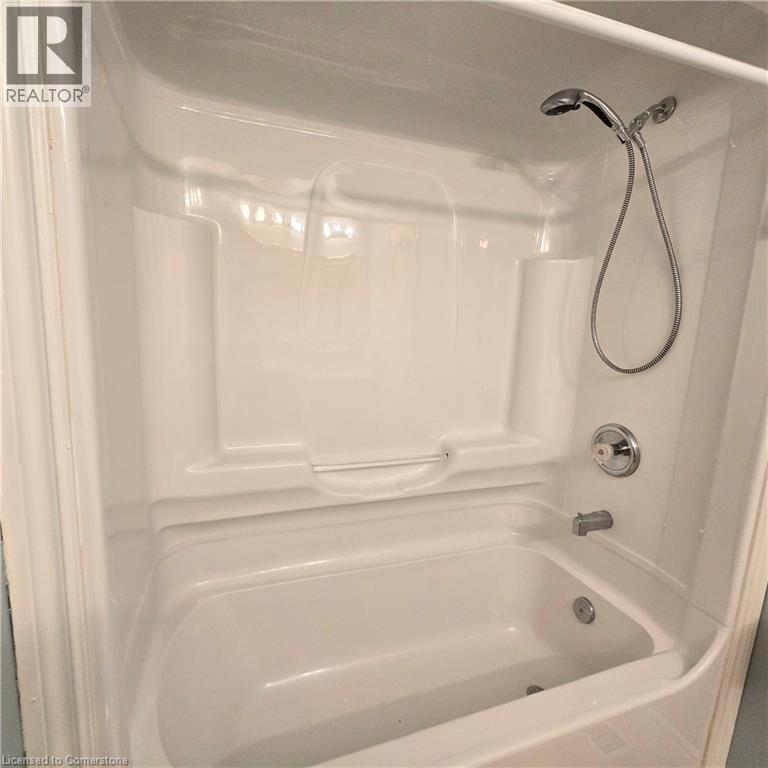 Photo 17 of 10 Isherwood Avenue Unit 5, Cambridge ON